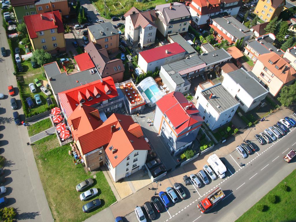 Pokoje Goscinne Dask Aqua Holiday Леба Экстерьер фото